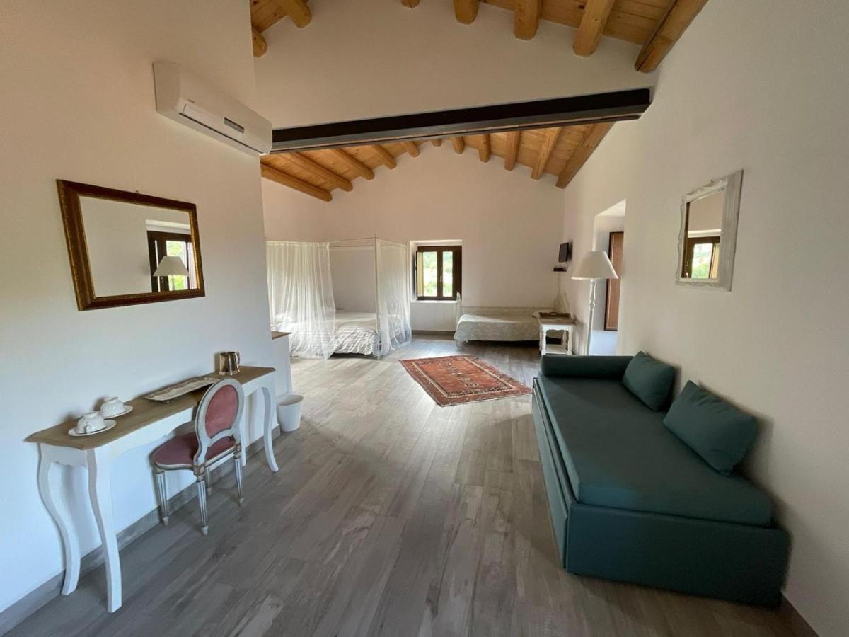 Antico Borgo Buonanotte Otel San Mauro Castelverde Dış mekan fotoğraf